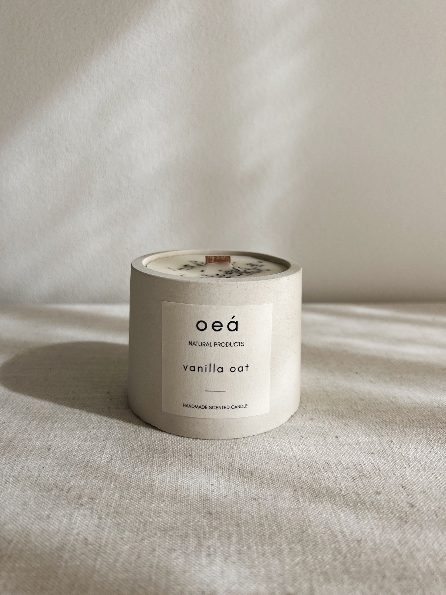 Duftkerze „Vanilla Oat“ – mit Orange & Vanille, Soja- & Rapswachs (125 g)