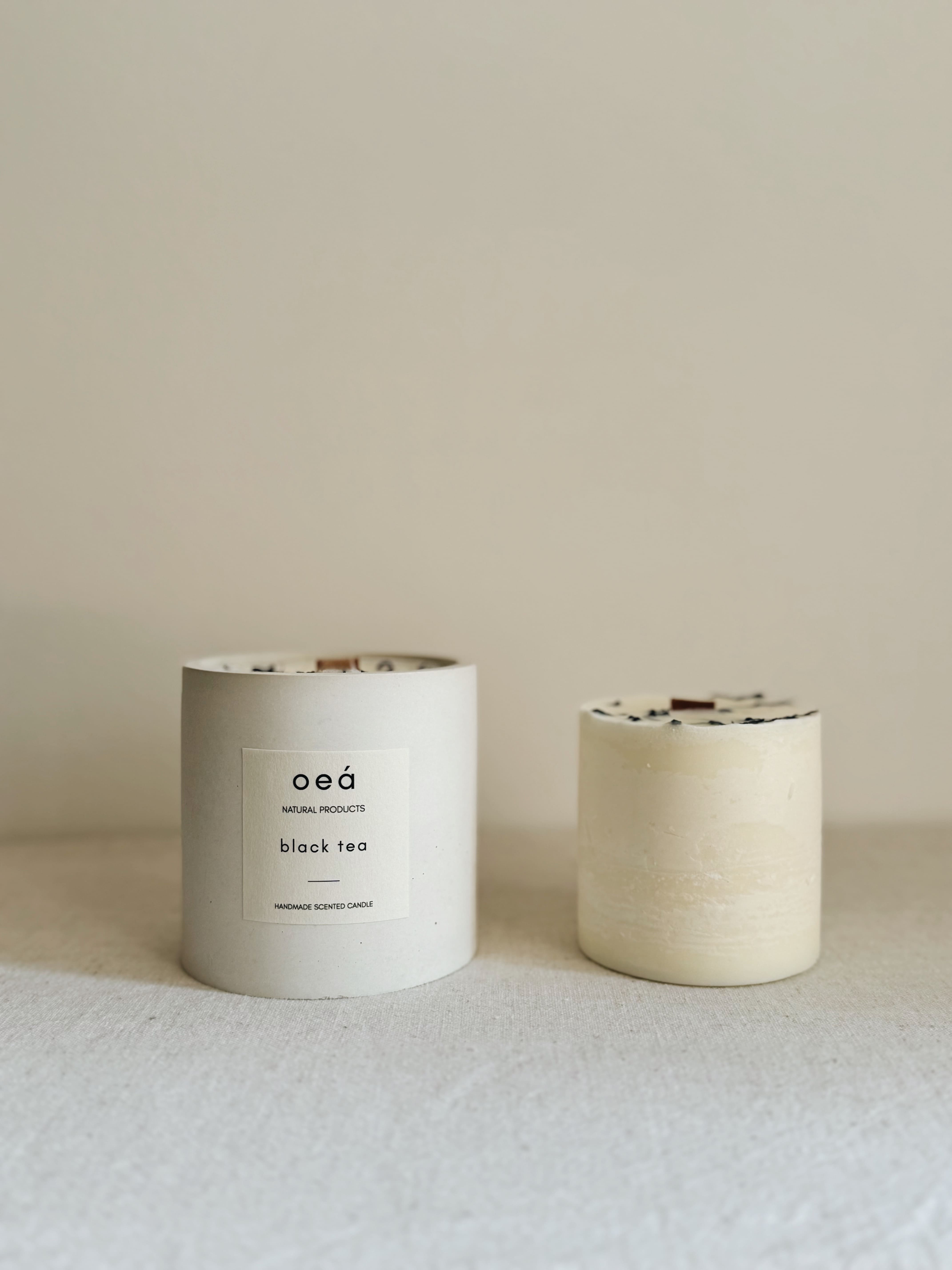 Duftkerze „Black Tea“ – mit schwarzem Tee, Kardamom & Vanille (240 g)