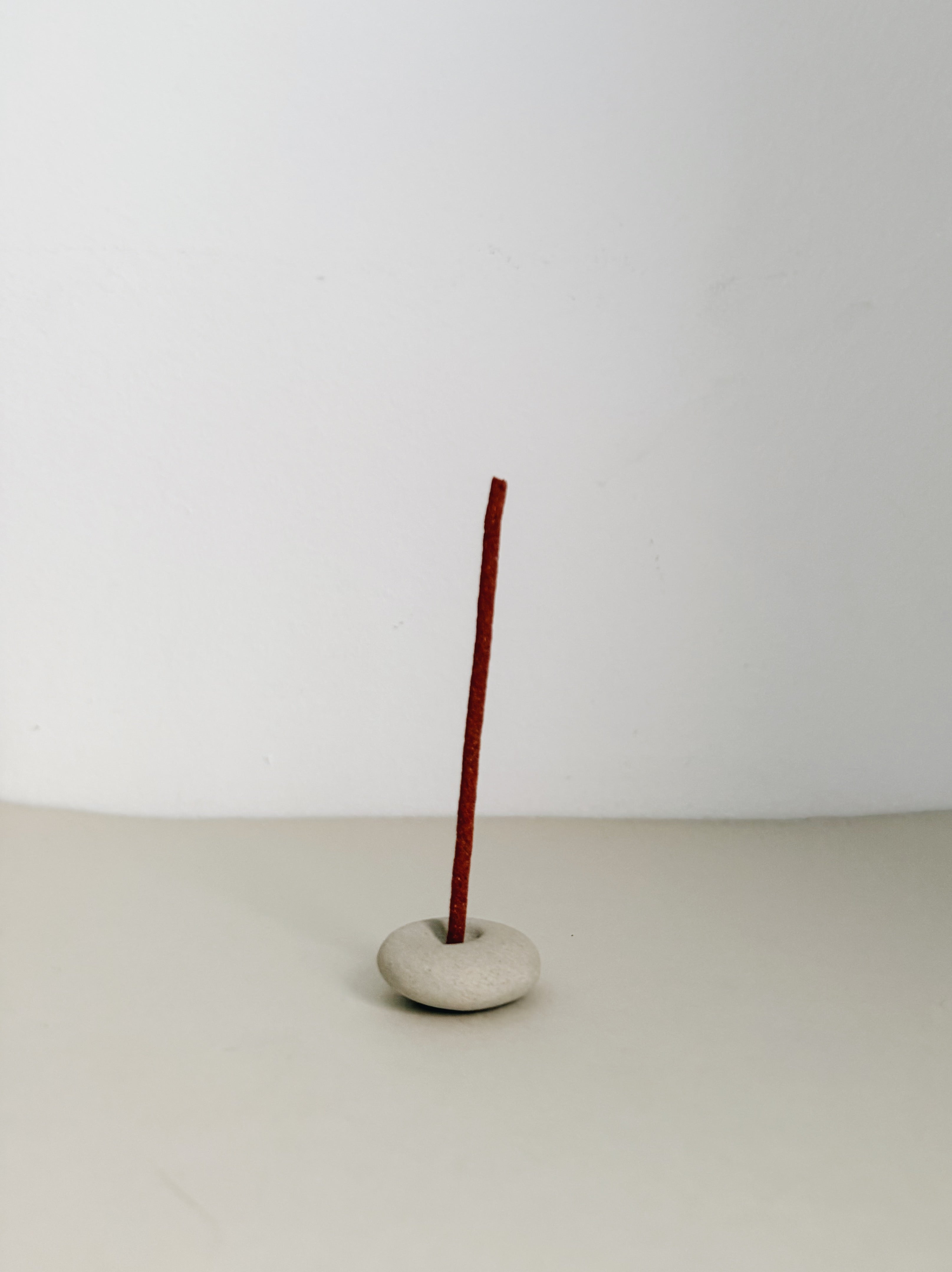 HEART Ritual Incense – Handgefertigte Räucherstäbchen für Wärme & Verbundenheit